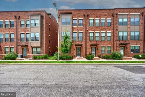 1522 Decatur St, Baltimore, MD 21230