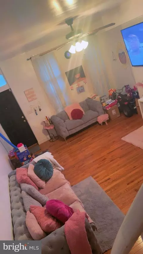 Entry Way - 112 Willard St, Baltimore, MD 21223 photo 9 of 9