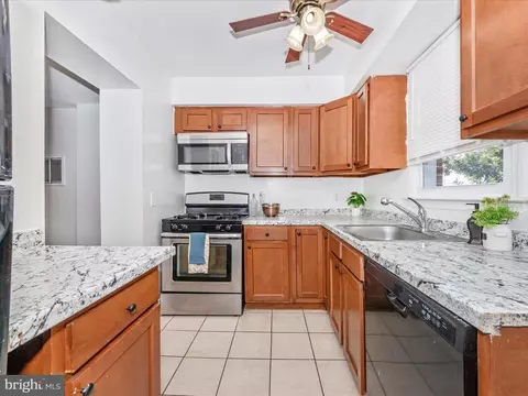 508 Wyeth St, Baltimore, MD 21230 photo 5