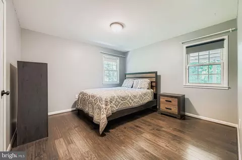 Bedroom - 6205 Ridgeview Ave, Baltimore, MD 21206 photo 2 of 4