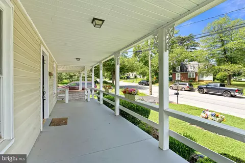 2605 Taney Rd, Baltimore, MD 21209 photo 4