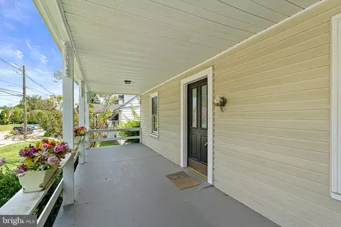 2605 Taney Rd, Baltimore, MD 21209 photo 3