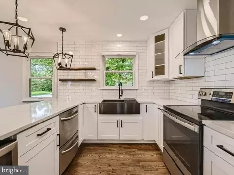 Kitchen - 6509 Parr Ave, Baltimore, MD 21215 photo 4 of 4