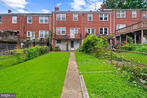Exterior - 840 Evesham Ave, Baltimore, MD 21212 photo 5 of 6