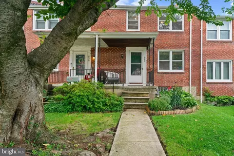 Exterior - 840 Evesham Ave, Baltimore, MD 21212 photo 2 of 6