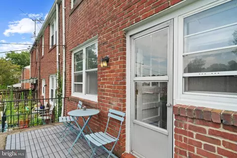 Exterior - 840 Evesham Ave, Baltimore, MD 21212 photo 6 of 6