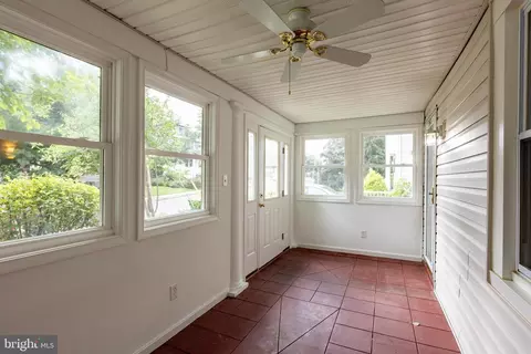 5802 Clearspring Rd, Baltimore, MD 21212 photo 13