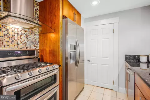 5802 Clearspring Rd, Baltimore, MD 21212 photo 10