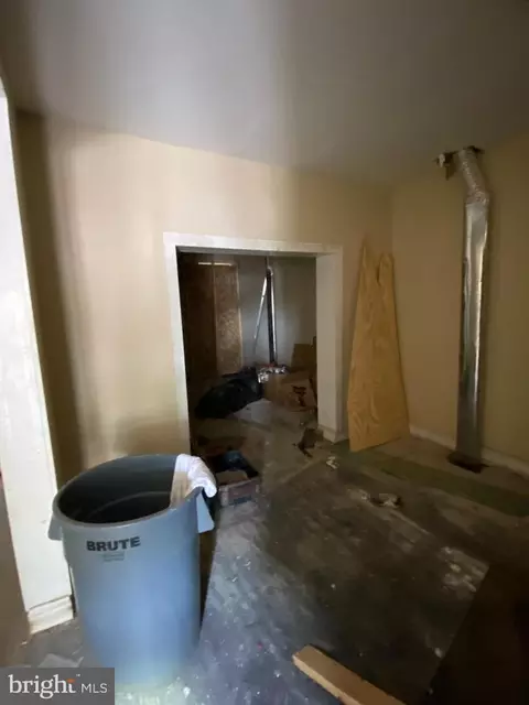 2239 Annapolis Rd, Baltimore, MD 21230 photo 3