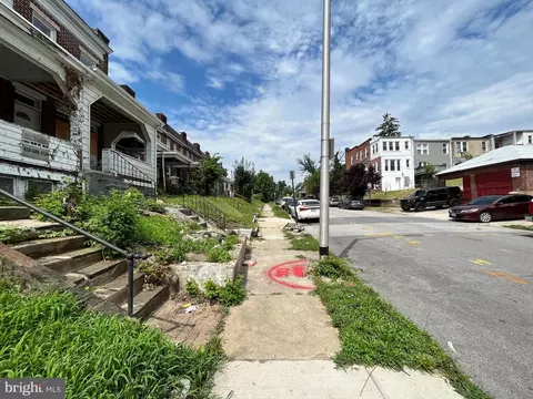 3211 Brighton St, Baltimore, MD 21216 photo 4