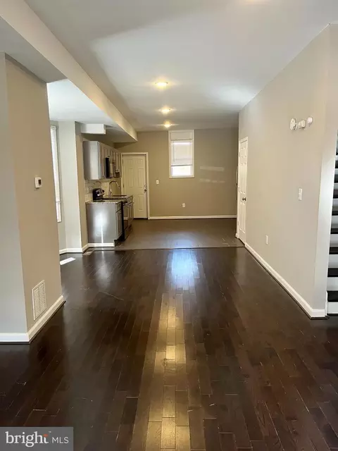 Entry Way - 608 Mccabe Ave, Baltimore, MD 21212 photo 1 of 2