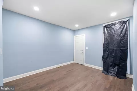 Entry Way - 215 Calhoun S, Baltimore, MD 21223 photo 2 of 6