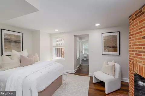 123 E Cross St, Baltimore, MD 21230 photo 24