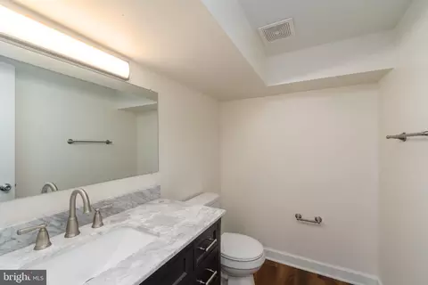 123 E Cross St, Baltimore, MD 21230 photo 31