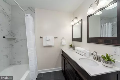 123 E Cross St, Baltimore, MD 21230 photo 20