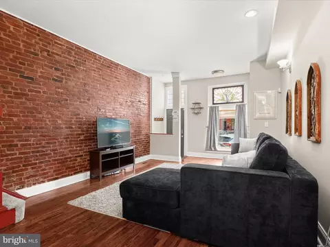 832 S Conkling St, Baltimore, MD 21224 photo 6