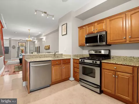 832 S Conkling St, Baltimore, MD 21224 photo 14