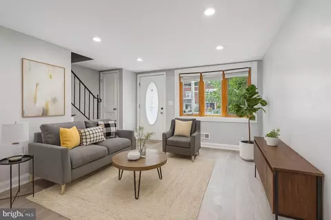 834 Glenwood Ave, Baltimore, MD 21212