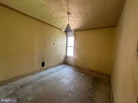 Bedroom - 1007 Appleton St, Baltimore, MD 21217 photo 2 of 2