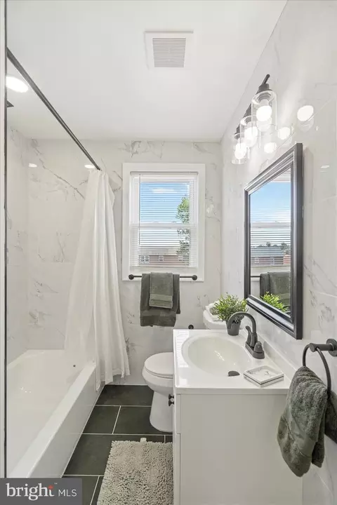 Bath - 1408 N Potomac St, Baltimore, MD 21213 photo 1 of 3