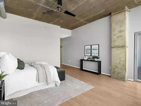 Bedroom - 1200 Steuart St #913, Baltimore, MD 21230 photo 2 of 3