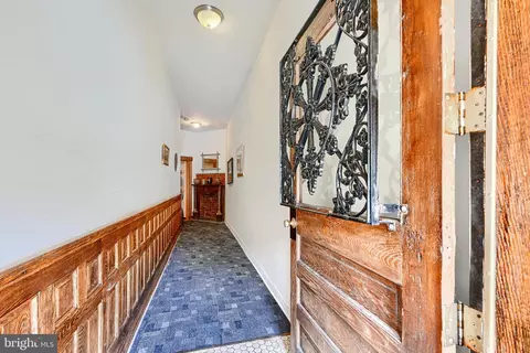Entry Way - 2224 Eutaw Pl, Baltimore, MD 21217 photo 1 of 7