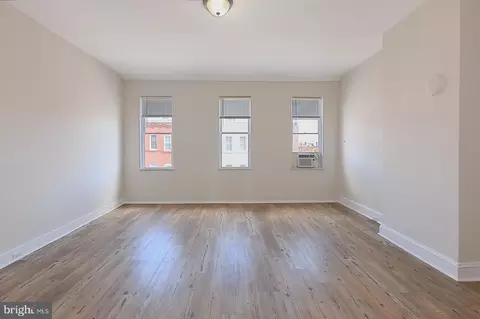 Living - 1908 Mcculloh St, Baltimore, MD 21217 photo 6 of 7