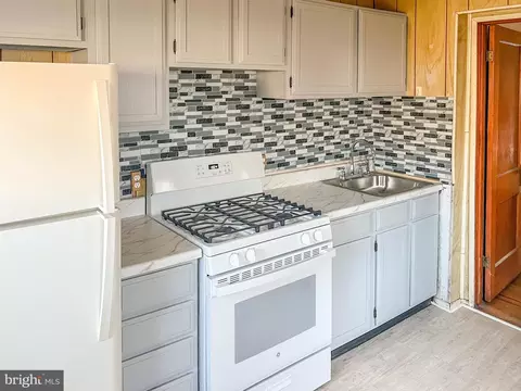 Kitchen - 402 Drew St, Baltimore, MD 21224 photo 1 of 1