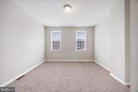 Bedroom - 3910 Mount Pleasant Ave, Baltimore, MD 21224 photo 3 of 4
