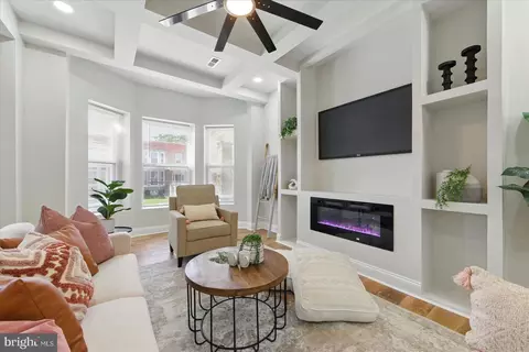 2424 W Lanvale St, Baltimore, MD 21216