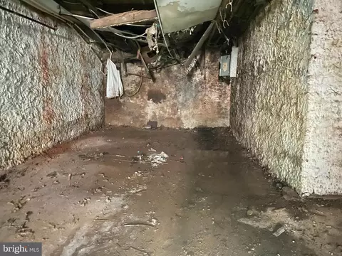 Other - 1626 N Wolfe St, Baltimore, MD 21213 photo 3 of 4