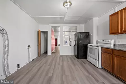 220 N Luzerne Ave, Baltimore, MD 21224 photo 17
