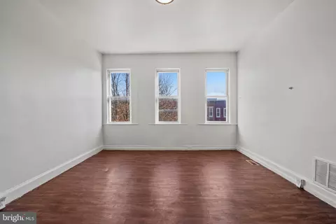 220 N Luzerne Ave, Baltimore, MD 21224 photo 23