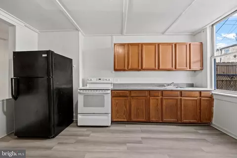 220 N Luzerne Ave, Baltimore, MD 21224 photo 14