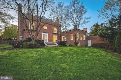 Exterior - 217 Wendover Rd, Baltimore, MD 21218 photo 13 of 17