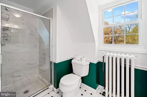 Bath - 217 Wendover Rd, Baltimore, MD 21218 photo 6 of 6