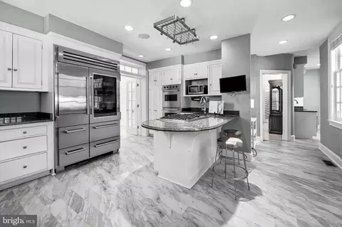 Kitchen - 217 Wendover Rd, Baltimore, MD 21218 photo 2 of 9
