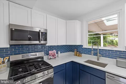 2318 Cloville Ave, Baltimore, MD 21214 photo 15