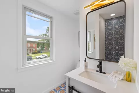 2318 Cloville Ave, Baltimore, MD 21214 photo 21