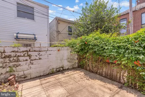 Exterior - 109 E Clement St, Baltimore, MD 21230 photo 2 of 3