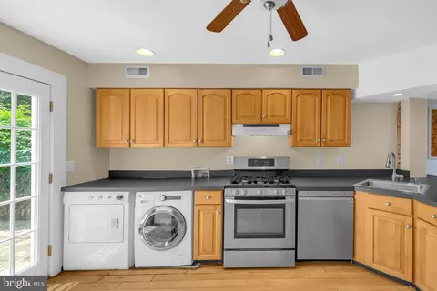 Other - 109 E Clement St, Baltimore, MD 21230 photo 2 of 12