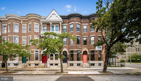 448 E 22nd St, Baltimore, MD 21218 photo 2