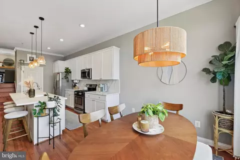 Dining - 3905 Fleet St, Baltimore, MD 21224 photo 1 of 3