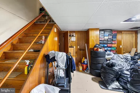5100 Hillwell Rd, Baltimore, MD 21229 photo 11