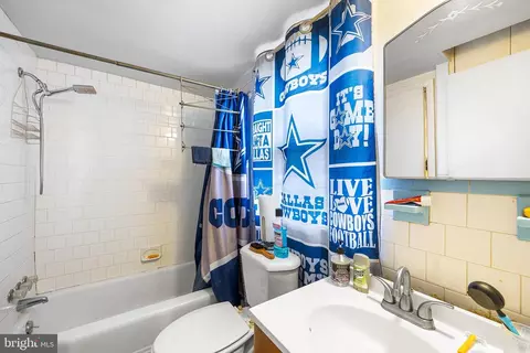 5100 Hillwell Rd, Baltimore, MD 21229 photo 8