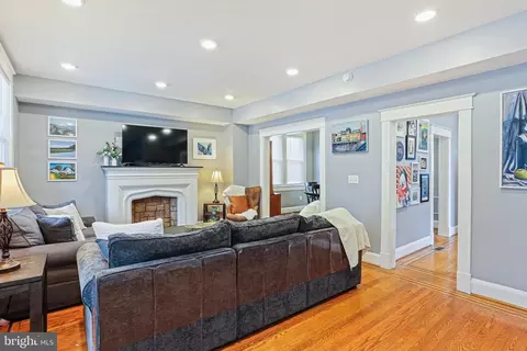 3303 Batavia Ave, Baltimore, MD 21214 photo 5