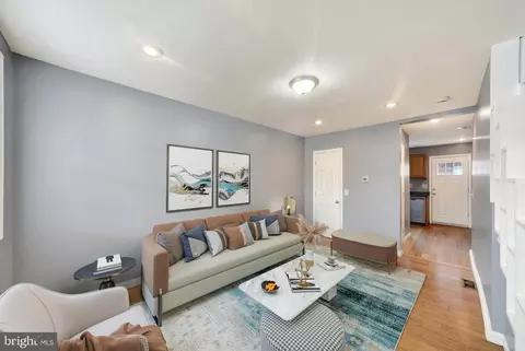 Living - 830 Dumbarton Ave, Baltimore, MD 21218 photo 1 of 2