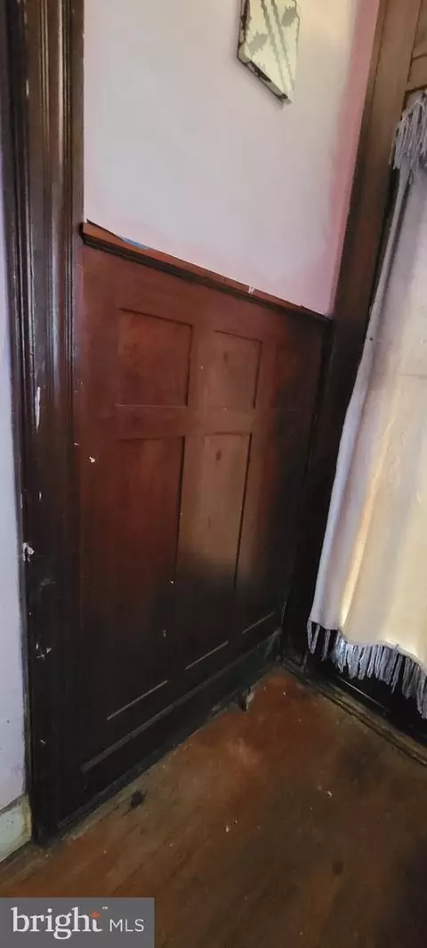 Entry Way - 411 E 31st St E, Baltimore, MD 21218 photo 1 of 6