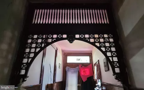 Entry Way - 411 E 31st St E, Baltimore, MD 21218 photo 6 of 6