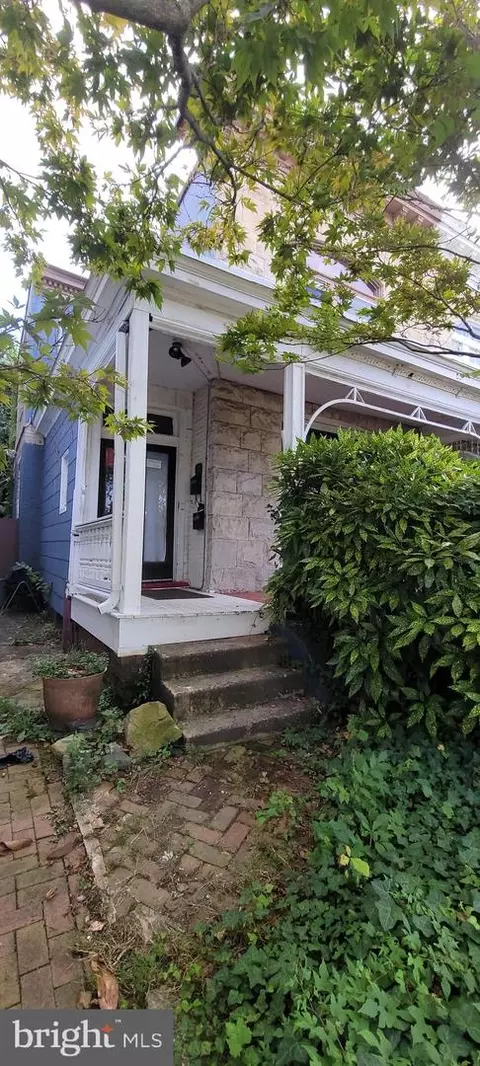 411 E 31st St E, Baltimore, MD 21218